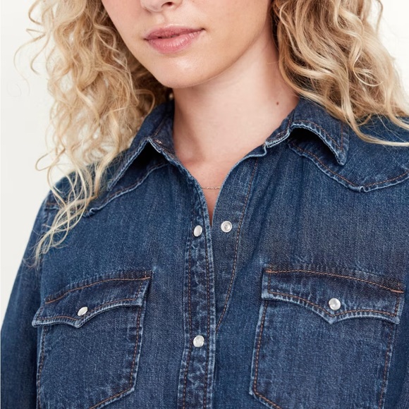 Button down old navy jean shirt! - Picture 2 of 3